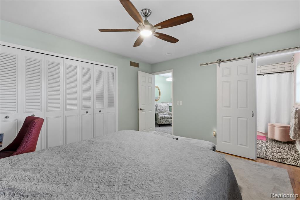6180 Meyer Avenue Property Photo 23
