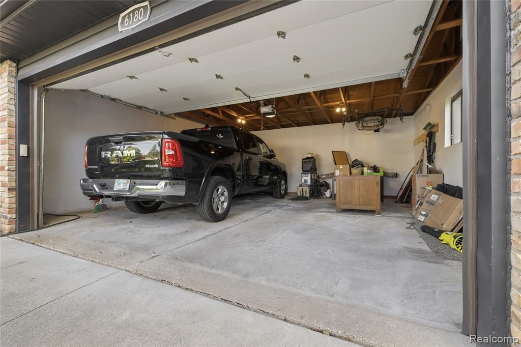 6180 Meyer Avenue Property Photo 29