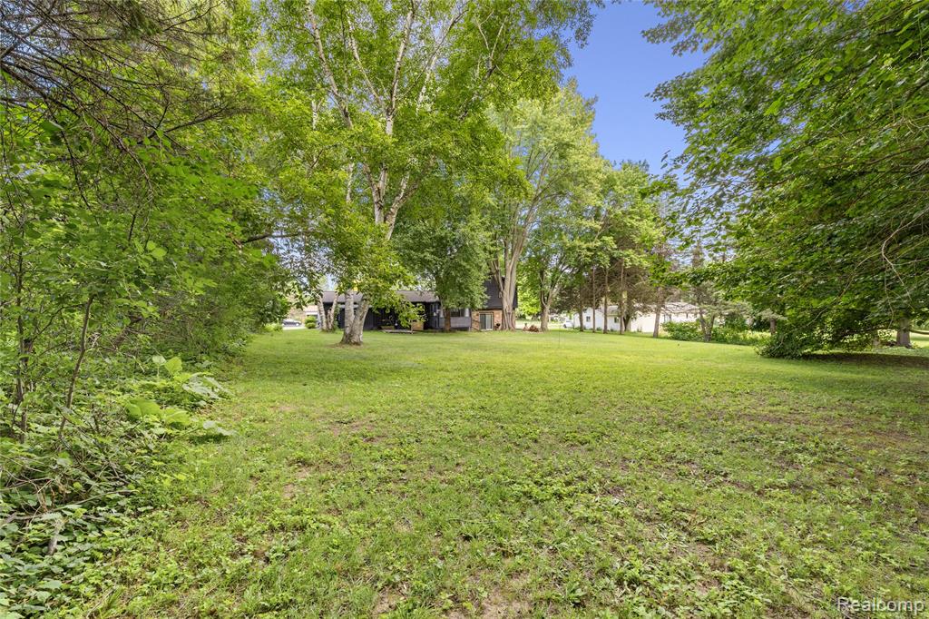 6180 Meyer Avenue Property Photo 35