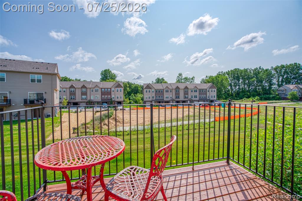 2204 Knotty Pine Trail Property Photo 12