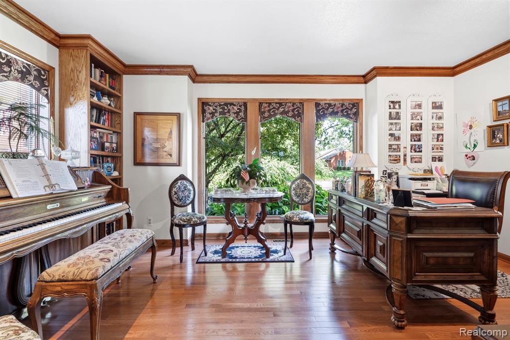 10601 Brodhead Road Property Photo 4