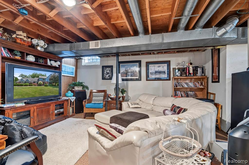 10601 Brodhead Road Property Photo 28