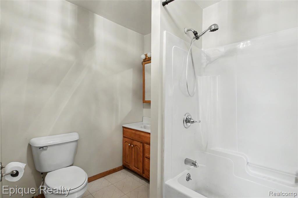 2598 Black River Street Property Photo 6