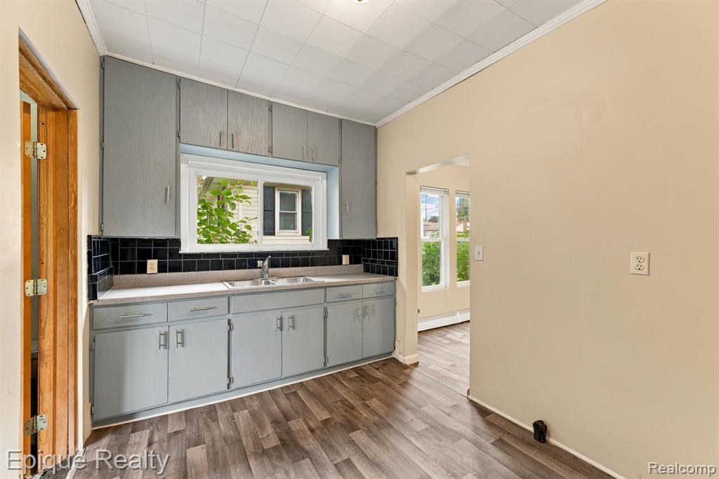 2598 Black River Street Property Photo 12