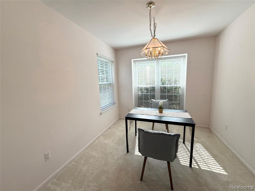 47114 Scarlet Drive Property Photo 9