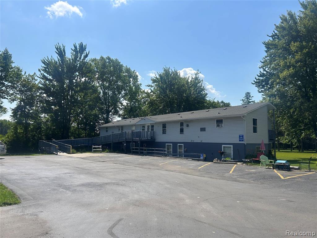 36984 Division Rd Property Photo 9