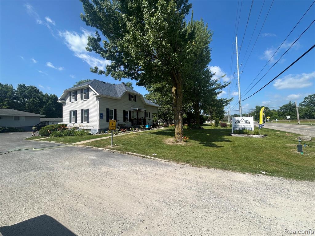 36984 Division Rd Property Photo 14