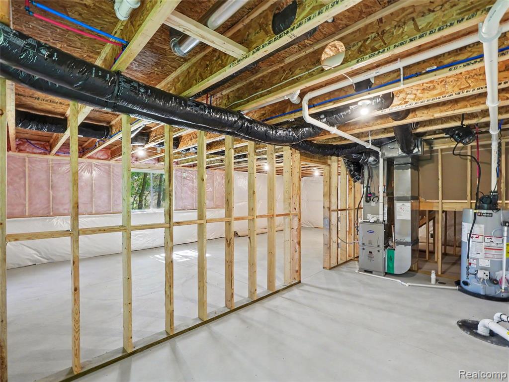 508 Emerald Glen Drive Property Photo 18