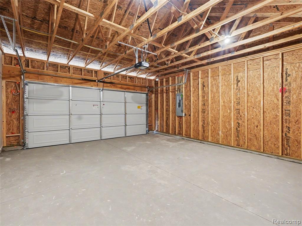 508 Emerald Glen Drive Property Photo 19