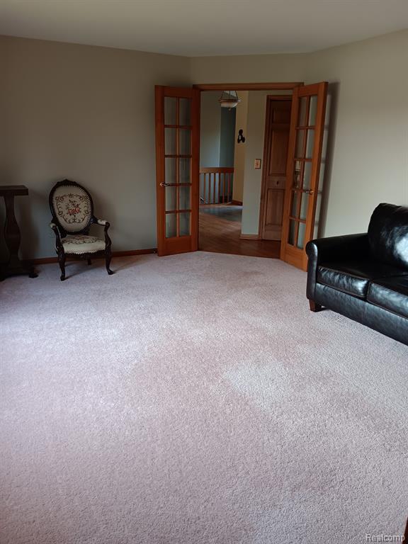 725 S Sashabaw Road Property Photo 25