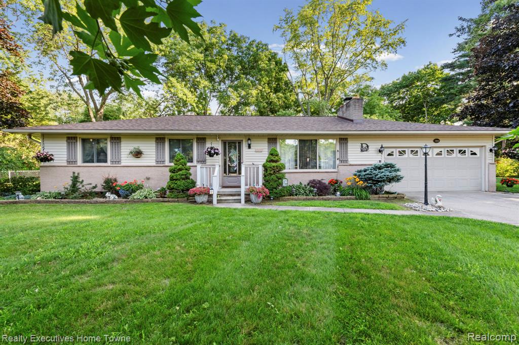 3425 Lomar Drive