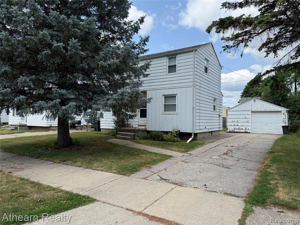 3405 Holly Avenue Property Photo 1