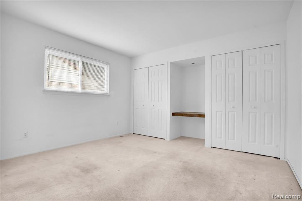 9437 Continental Drive Property Photo 22