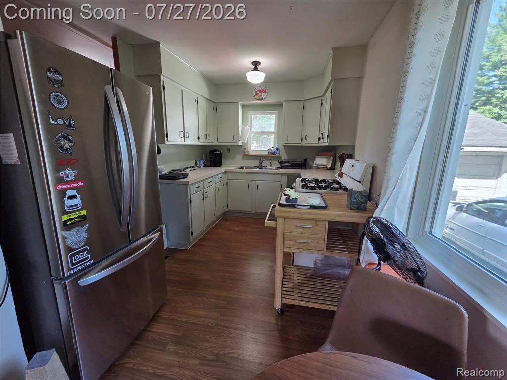 6056 Dort Highway Property Photo 4