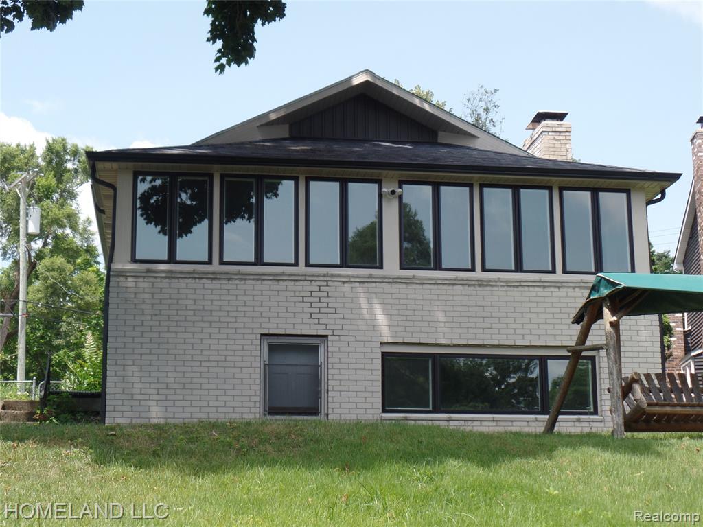 4039 Lotus Drive Property Photo 1