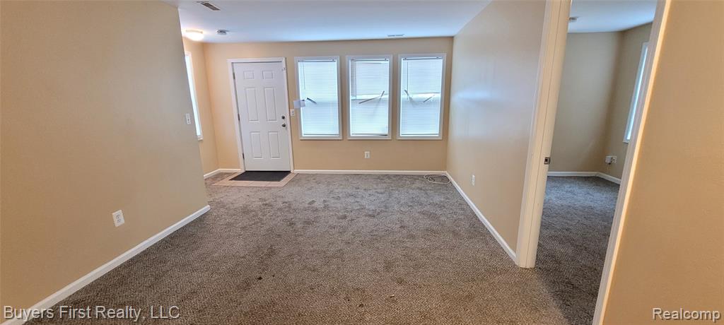 7052 Meadow Avenue Property Photo 10