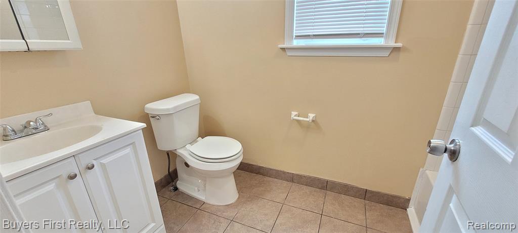 7052 Meadow Avenue Property Photo 14