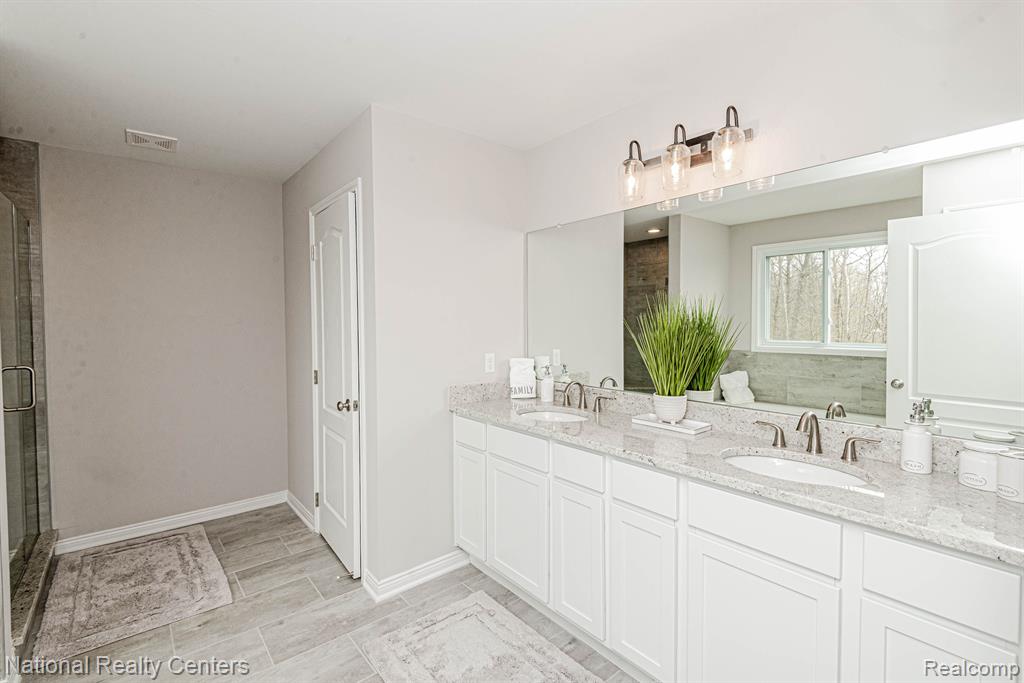 53234 Woodland Meadows Property Photo 30