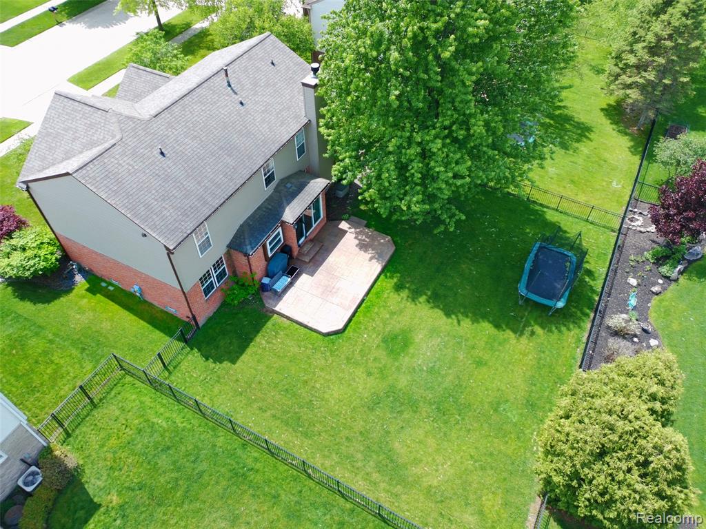 17895 Crystal River Drive Property Photo 43
