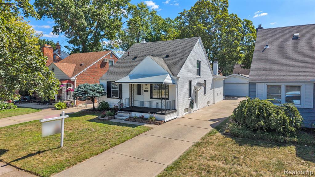 630 N Denwood Street Property Photo 1