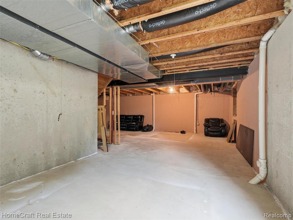13585 Milton Drive Property Photo 16