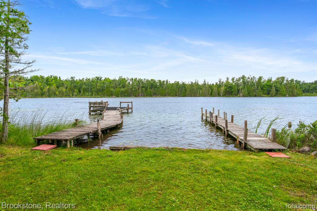 5699 S Smith Road Property Photo 18