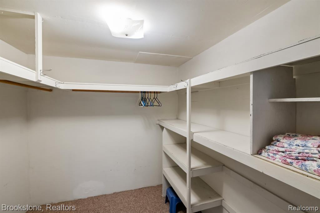 5699 S Smith Road Property Photo 24