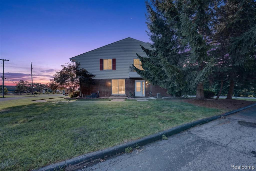 51116 S Foster Road