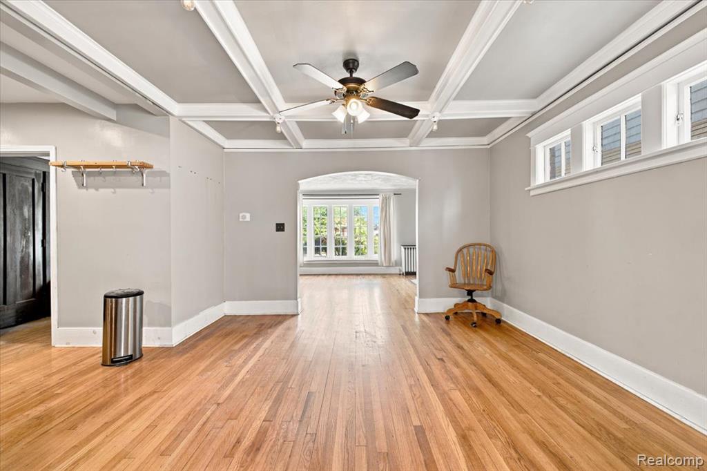 899 Edison Street Property Photo 16