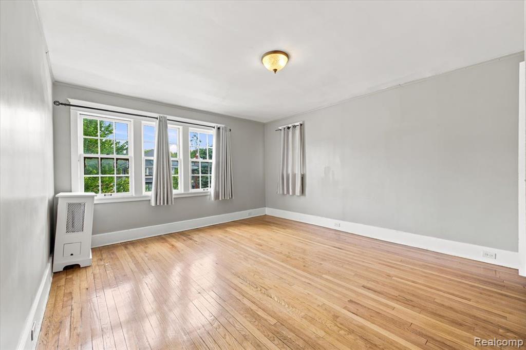 899 Edison Street Property Photo 20