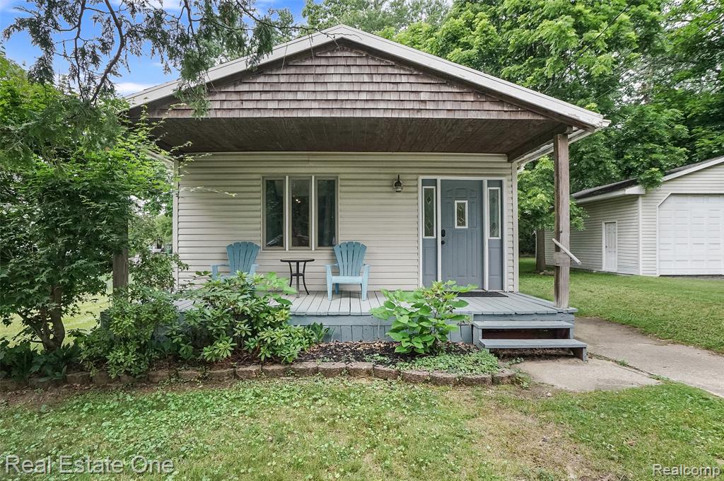 187 Clairemont Drive Property Photo 1