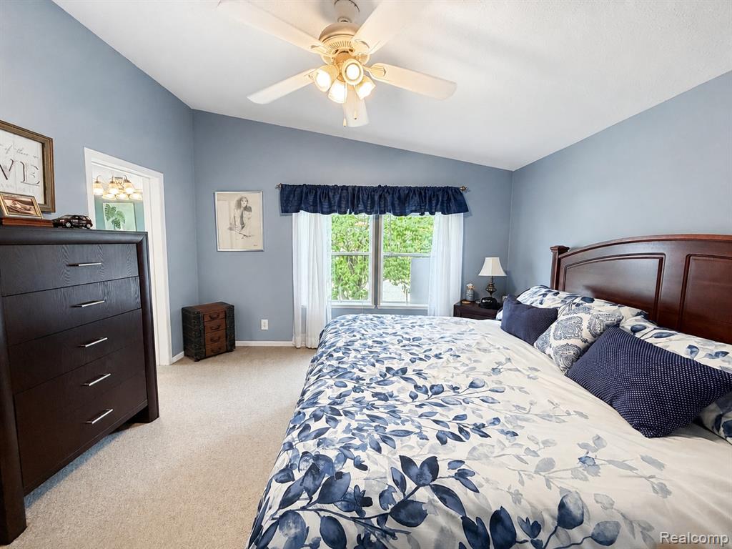551 Twin Lakes Drive Property Photo 11