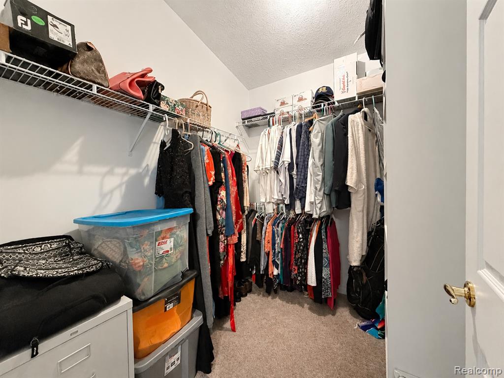 551 Twin Lakes Drive Property Photo 12