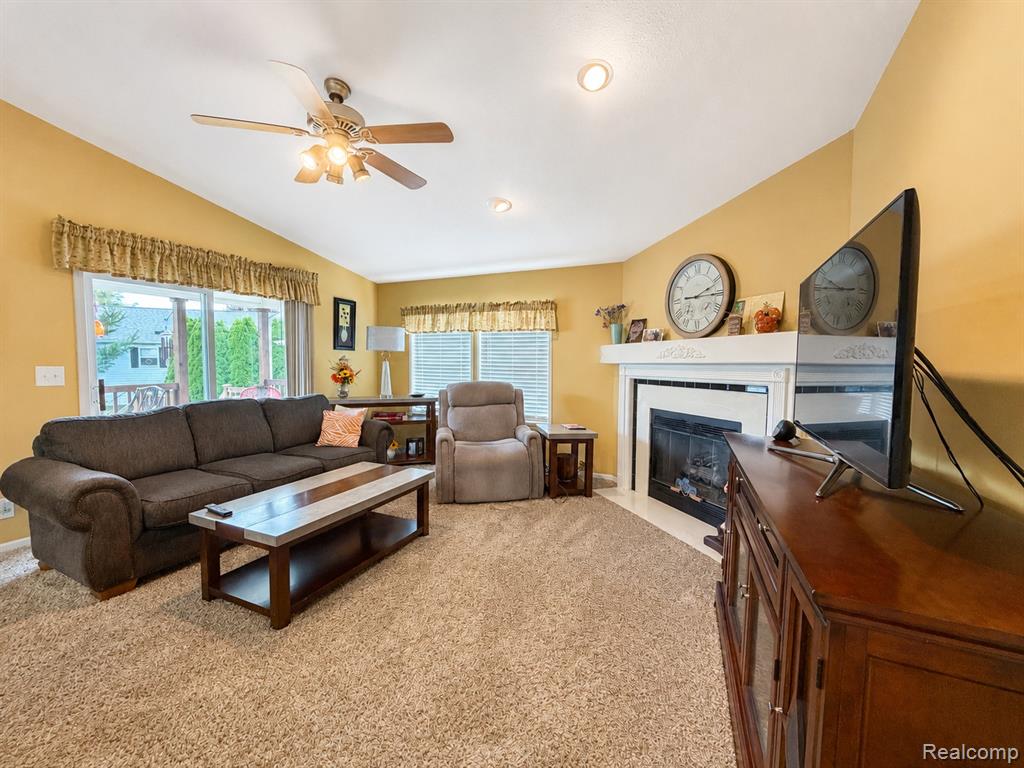 551 Twin Lakes Drive Property Photo 26