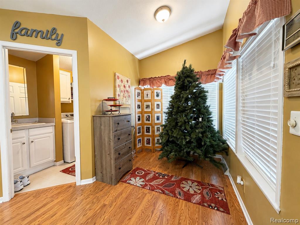 551 Twin Lakes Drive Property Photo 27