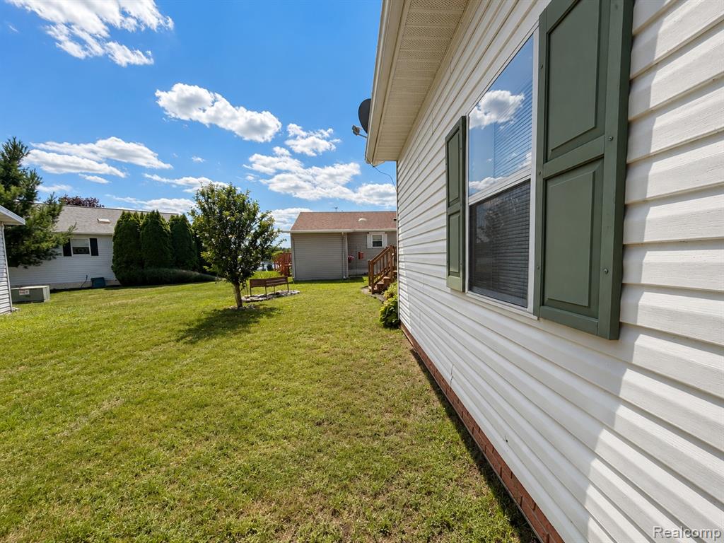 551 Twin Lakes Drive Property Photo 35