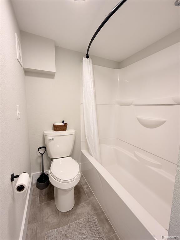 128 W 10th Avenue Property Photo 31