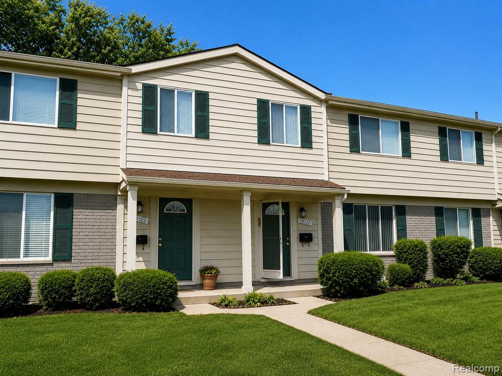26120 Franklin Pointe Drive Property Photo 1