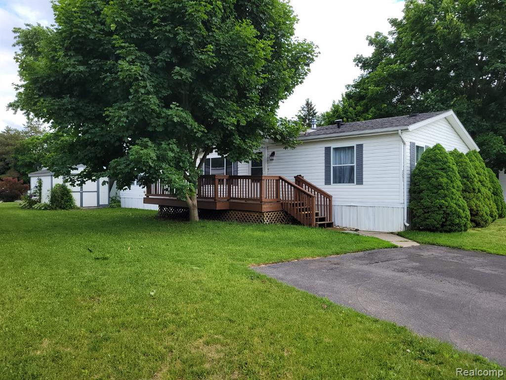 3651 Juniper Street Property Photo 1