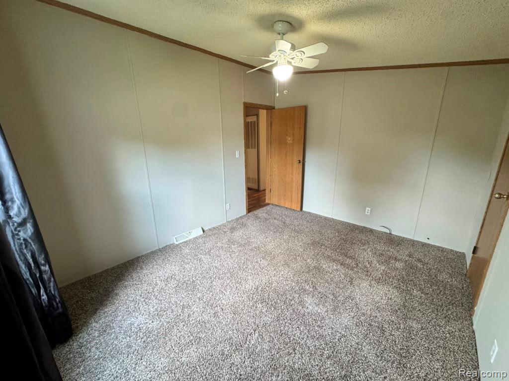3651 Juniper Street Property Photo 23