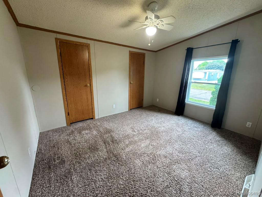 3651 Juniper Street Property Photo 24