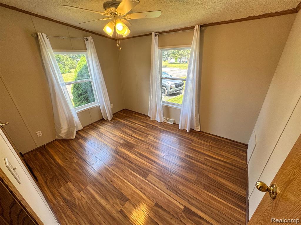 3651 Juniper Street Property Photo 26