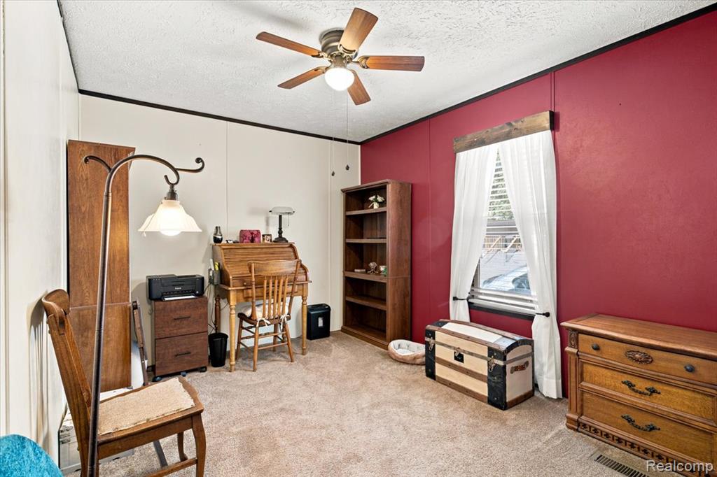 406 Silver Sands Drive Property Photo 19