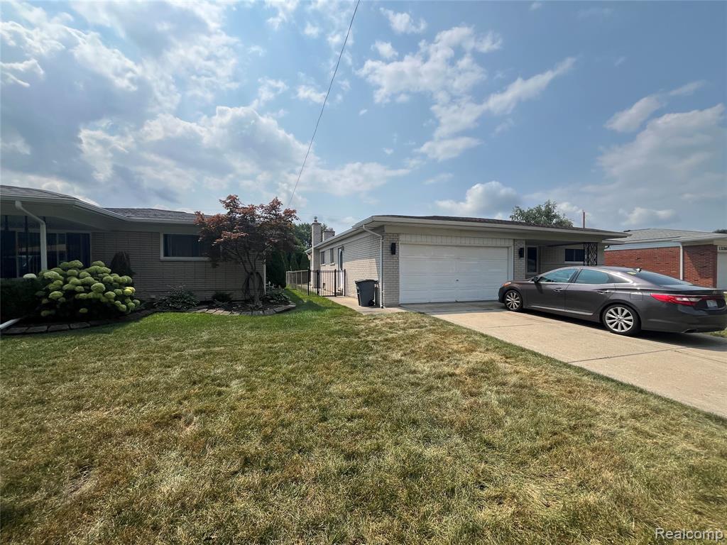 13502 Moceri Circle Property Photo 3