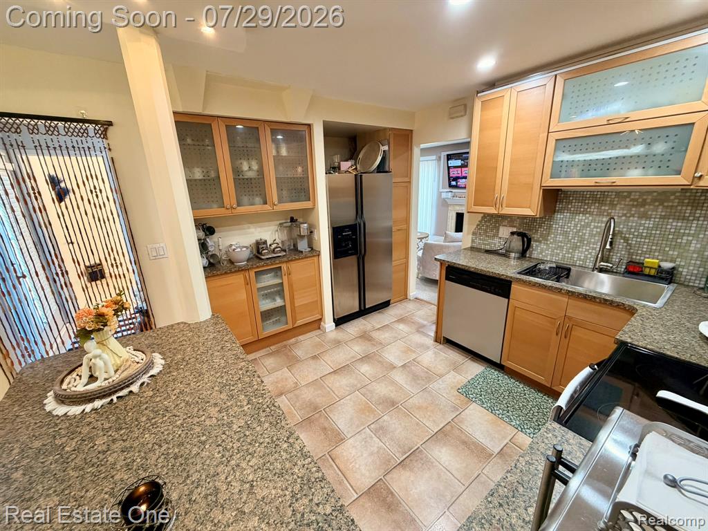 5112 Rock Run Street Property Photo 12