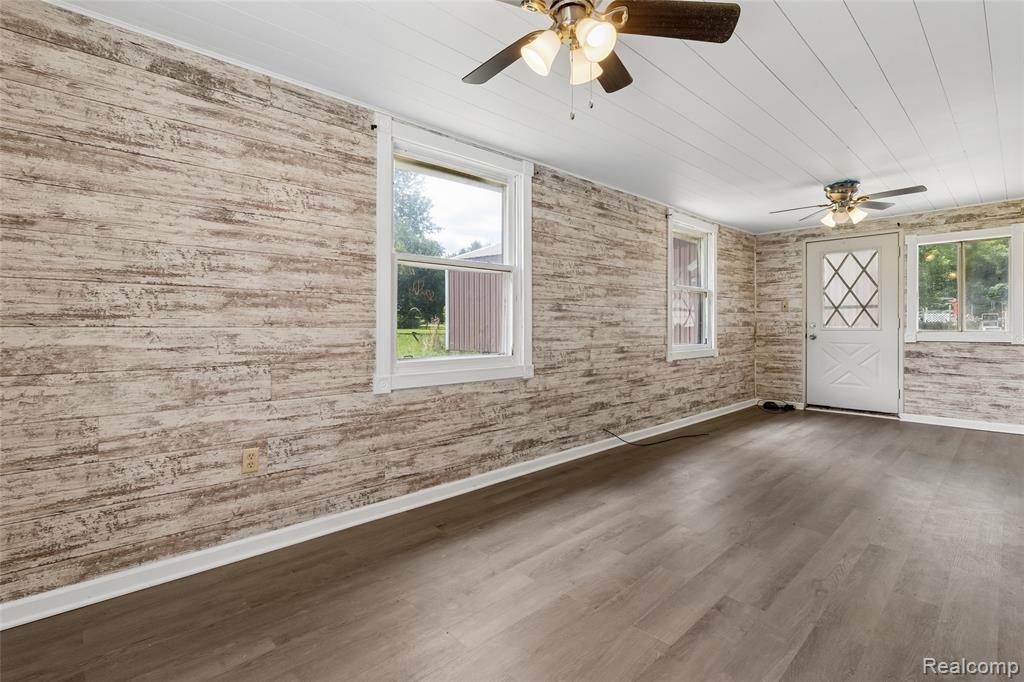 2362 Johnson Road Property Photo 15
