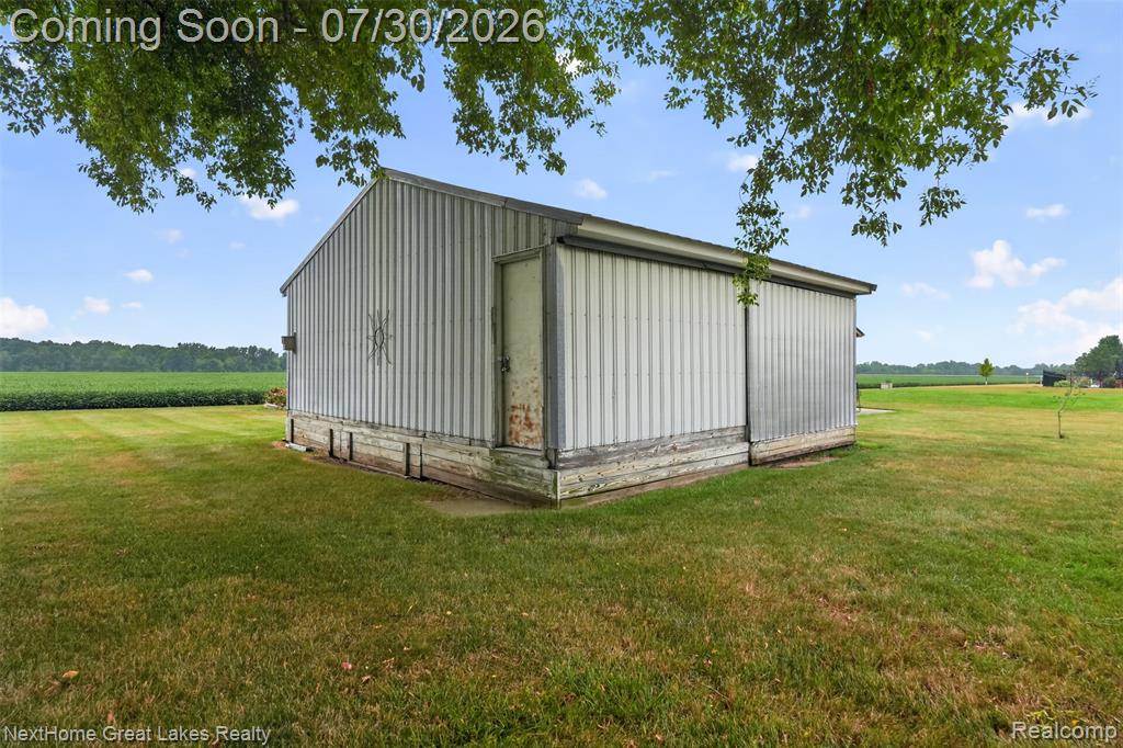 6249 New Lothrop Road Property Photo 48