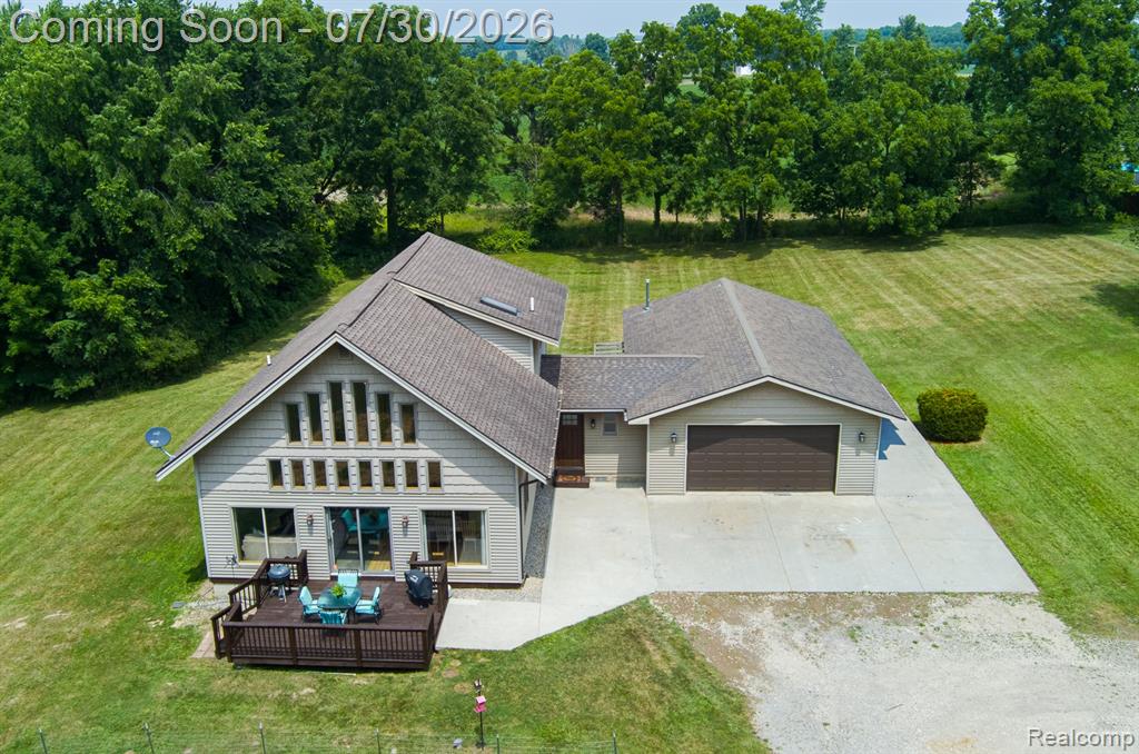9038 Lahring Road Property Photo 1