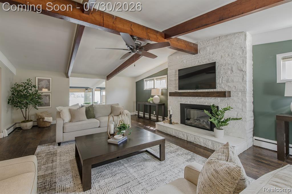 10470 King Road Property Photo 9