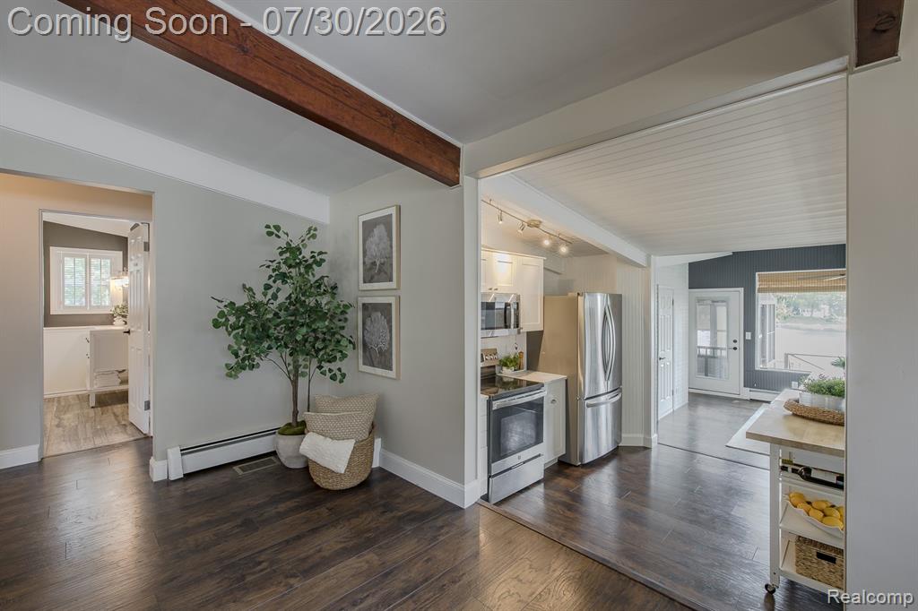 10470 King Road Property Photo 11